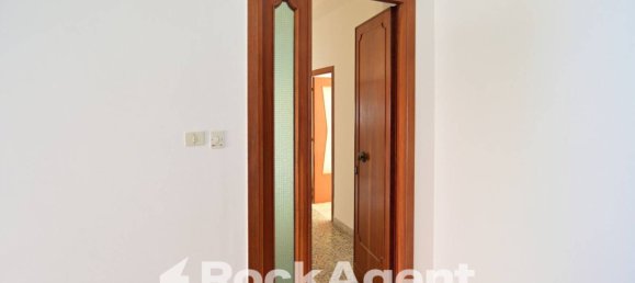 2 bedrooms Apartment in Aprilia, Italy No. 264250 6