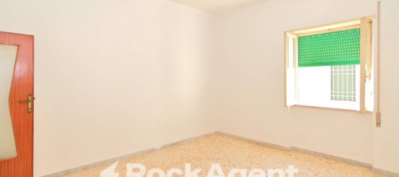 2 bedrooms Apartment in Aprilia, Italy No. 264250 13