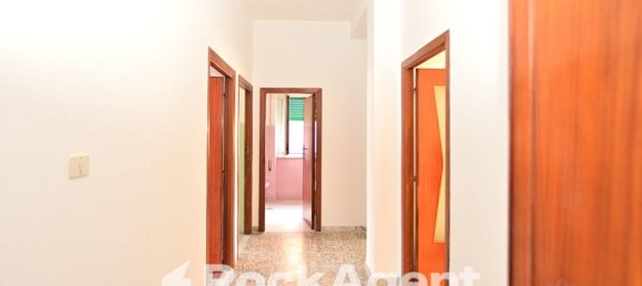 2 bedrooms Apartment in Aprilia, Italy No. 264250 3