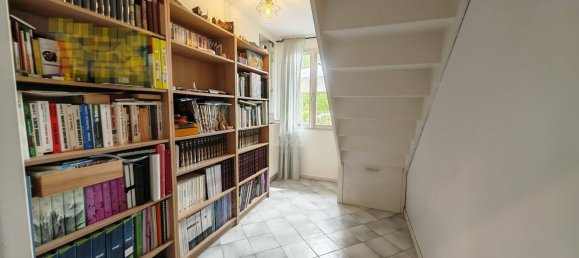 5 bedrooms House in Senlis, France No. 324300 6