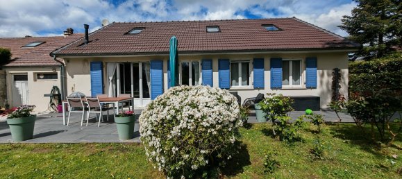 5 bedrooms House in Senlis, France No. 324300 16