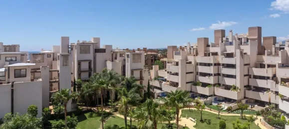 2 bedrooms Penthouse in Estepona, Spain No. 53059 25