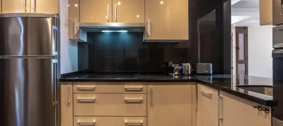 2 bedrooms Penthouse in Estepona, Spain No. 53059 11