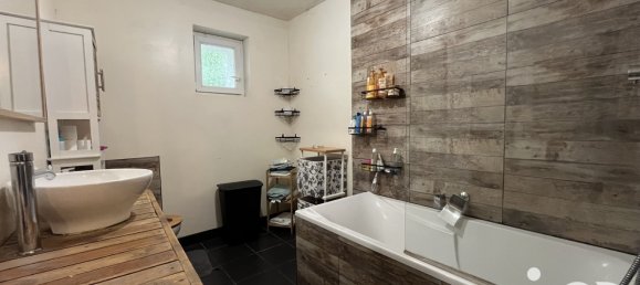 2 bedrooms House in Sainte-Maure-de-Touraine, France No. 323226 9