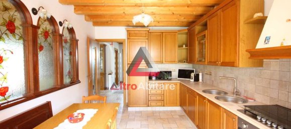 8 bedrooms House in Belluno, Italy No. 318710 13