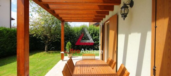 8 bedrooms House in Belluno, Italy No. 318710 6