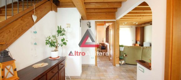 8 bedrooms House in Belluno, Italy No. 318710 7