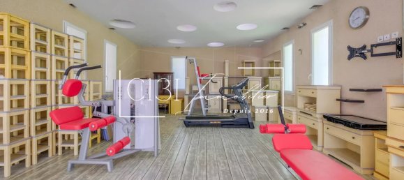 7 Schlafzimmer Haus in Pertuis, France, Nr. 297477 14