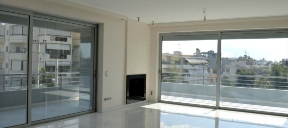 Propiedad de 4 dormitorios en Glyfada, Greece No. 6469 2