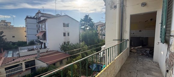 3 bedrooms Apartment in Florence, Italy No. 337000 33