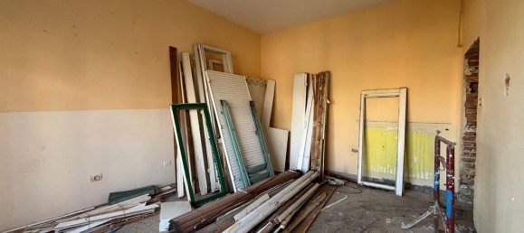 3 bedrooms Apartment in Florence, Italy No. 337000 6