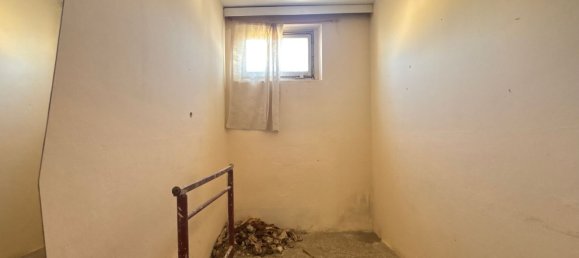 3 bedrooms Apartment in Florence, Italy No. 337000 17