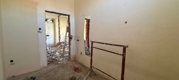 3 bedrooms Apartment in Florence, Italy No. 337000 19