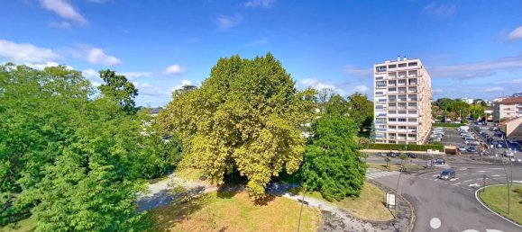 2 bedrooms Apartment in Pau, France No. 355102 14