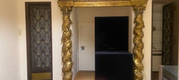 2 rooms Commercial property in Florence, Italy No. 220292 7