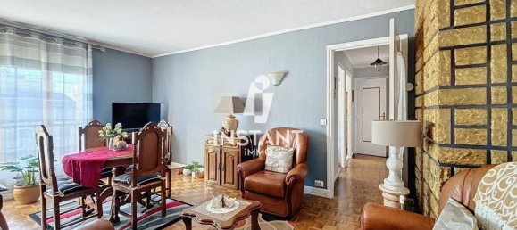 2 bedrooms Apartment in Nogent-sur-Marne, France No. 144443 3