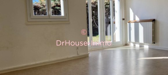 Casa de 2 dormitorios en Savigny-le-Temple, France No. 174059 3