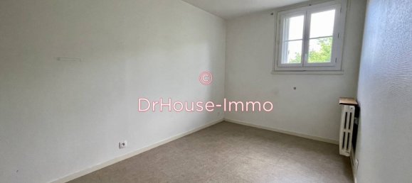 Casa de 2 dormitorios en Savigny-le-Temple, France No. 174059 8