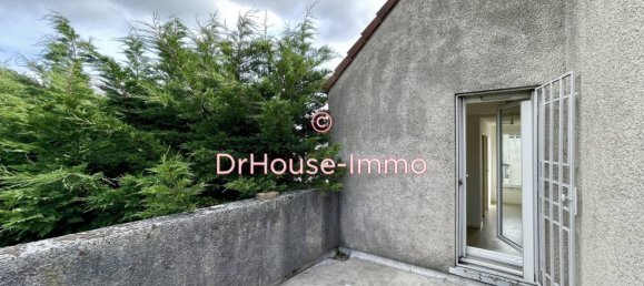 Casa de 2 dormitorios en Savigny-le-Temple, France No. 174059 10