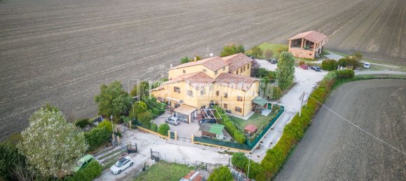 Apartamento de 2 habitaciónes en Medicina, Italy No. 71762 7