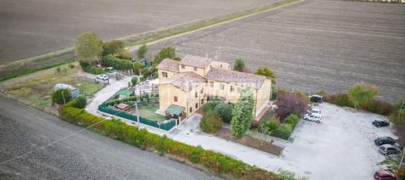 Apartamento de 2 habitaciónes en Medicina, Italy No. 71762 5