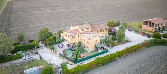 Apartamento de 2 habitaciónes en Medicina, Italy No. 71762 6