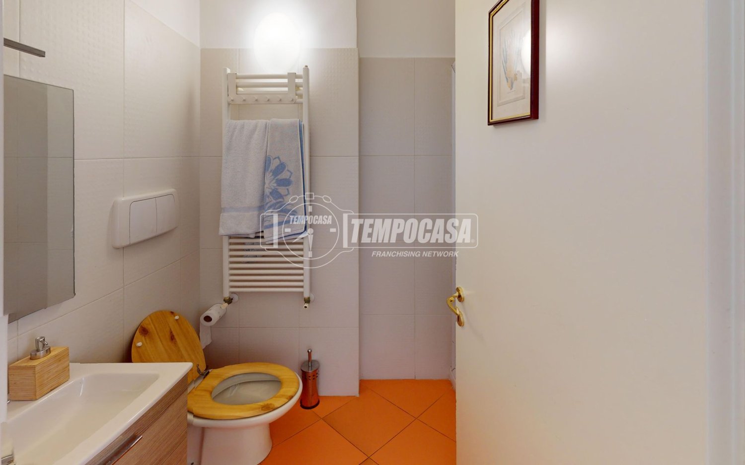 2 rooms Apartment in Fermo, Italy No. 258130