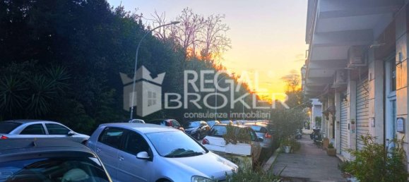 Imóvel comercial de 1 divisão em Rome, Italy N.º 113490 17