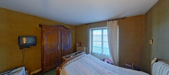 Дом с 5 спальнями в Шинон, Франция № 219561 10