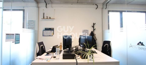 Офис 181м² в Авиньон, Франция № 306215 9