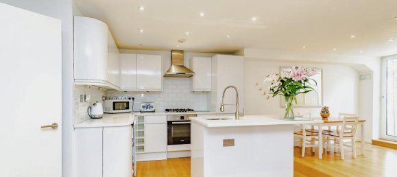 2 bedrooms Apartment in London, United Kingdom No. 11618 2