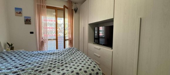2 rooms Apartment in Bologna, Italy No. 30180 75