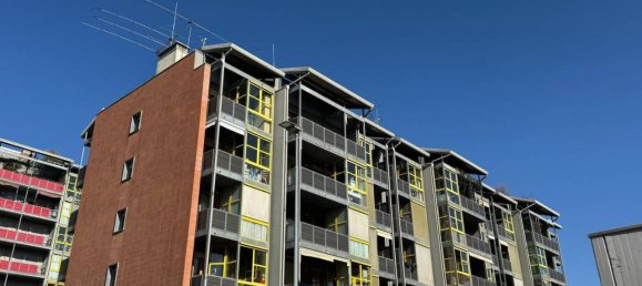 2 rooms Apartment in Bologna, Italy No. 30180 96