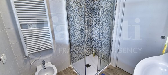 2 bedrooms Apartment in Biassono, Italy No. 379792 16