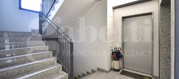 2 bedrooms Apartment in Biassono, Italy No. 379792 27