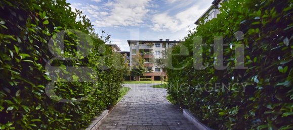 2 bedrooms Apartment in Biassono, Italy No. 379792 24