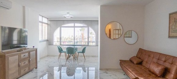 1 bedroom Apartment in La Zenia, Spain No. 181807 2