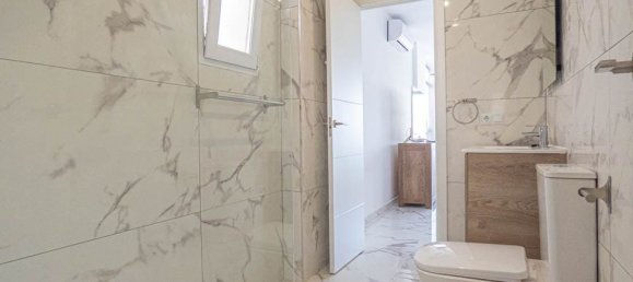 1 bedroom Apartment in La Zenia, Spain No. 181807 12