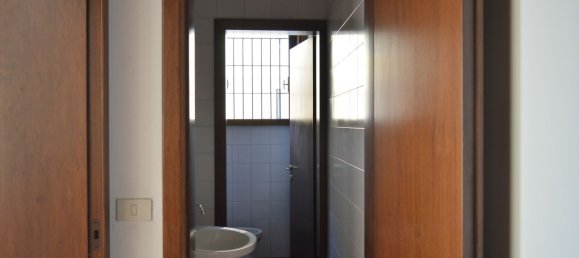 95m² Office in San Pietro in Gu, Italy No. 113587 6