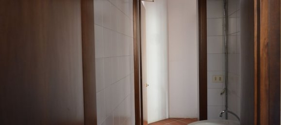 95m² Office in San Pietro in Gu, Italy No. 113587 20