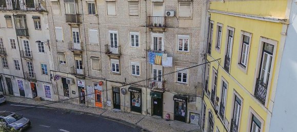 90m² Commercial property in Lisbon, Portugal No. 68184 11