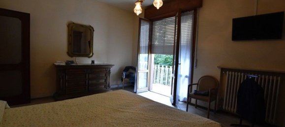 5 Schlafzimmer Wohnung in Fidenza, Italy, Nr. 377839 14