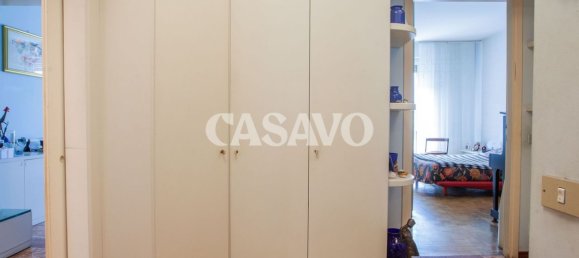 2 bedrooms Apartment in Milan, Italy No. 321774 32