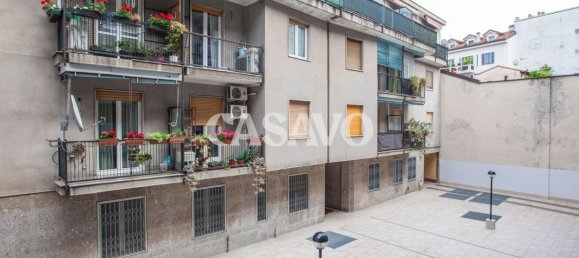 2 bedrooms Apartment in Milan, Italy No. 321774 21