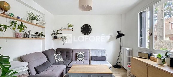 3 bedrooms House in Montesson, France No. 351651 2