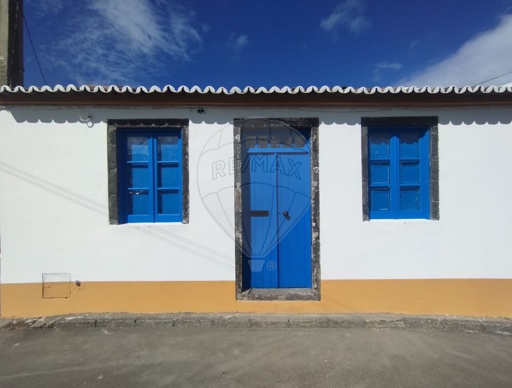 2 bedrooms House in Nordeste, Portugal No. 46172