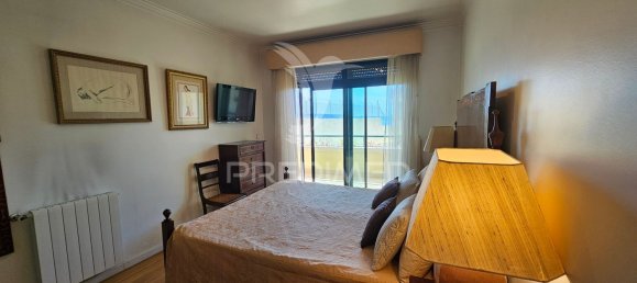 4 Schlafzimmer Doppelhaus in Oeiras, Portugal, Nr. 136973 12