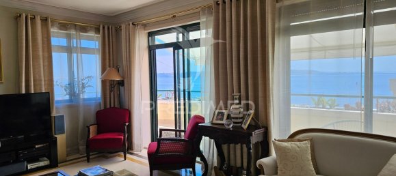 4 Schlafzimmer Doppelhaus in Oeiras, Portugal, Nr. 136973 2