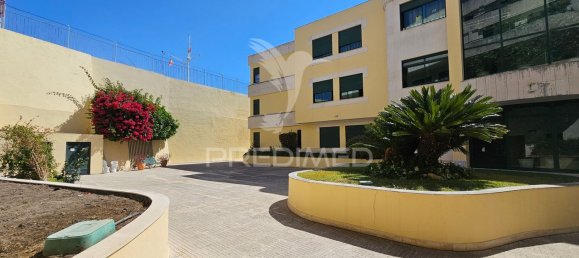 4 Schlafzimmer Doppelhaus in Oeiras, Portugal, Nr. 136973 22