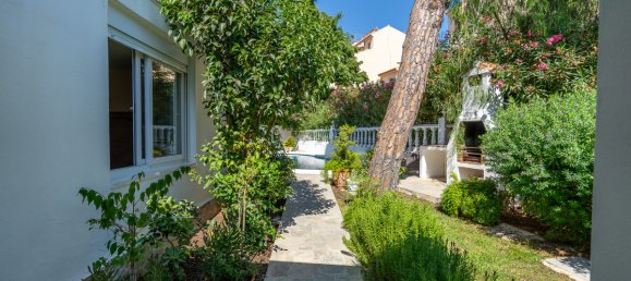 4 bedrooms Villa in Marbella, Spain No. 261159 41